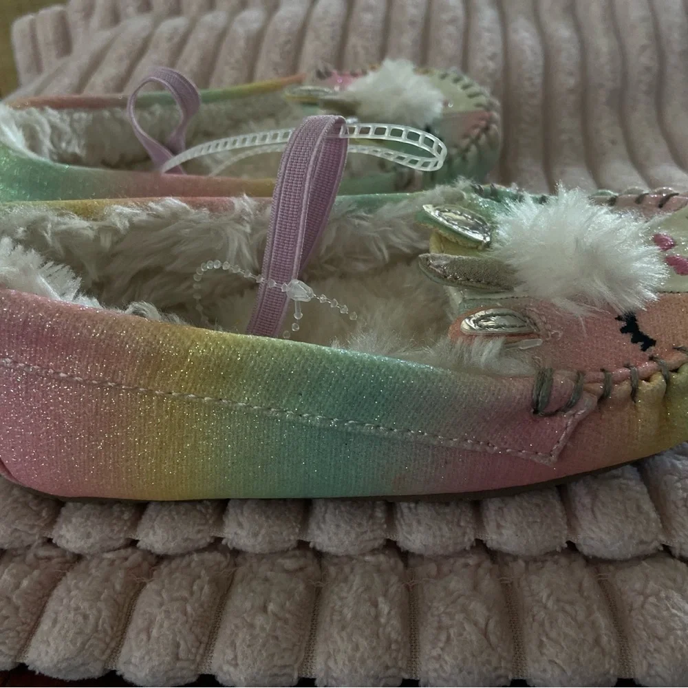 Self Esteem Capricorn footwear